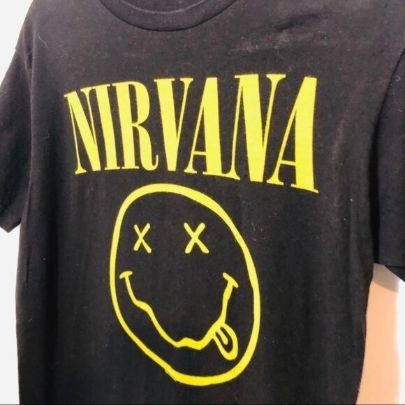 Nirvana Men's Shirt Smiley Face Kurt Cobain Y2K Black Yellow Size Large - Picture 4 of 5